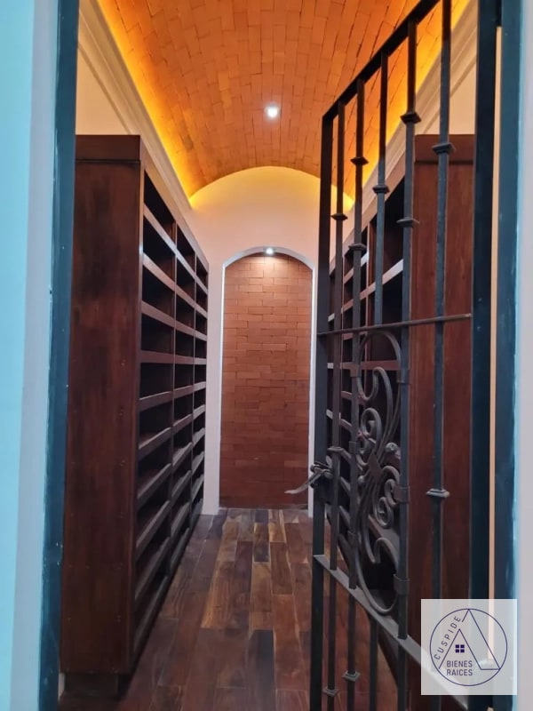 Zona 16 Las Cumbres Bella Residencia en Venta con ganas de hacer negocio. - 11