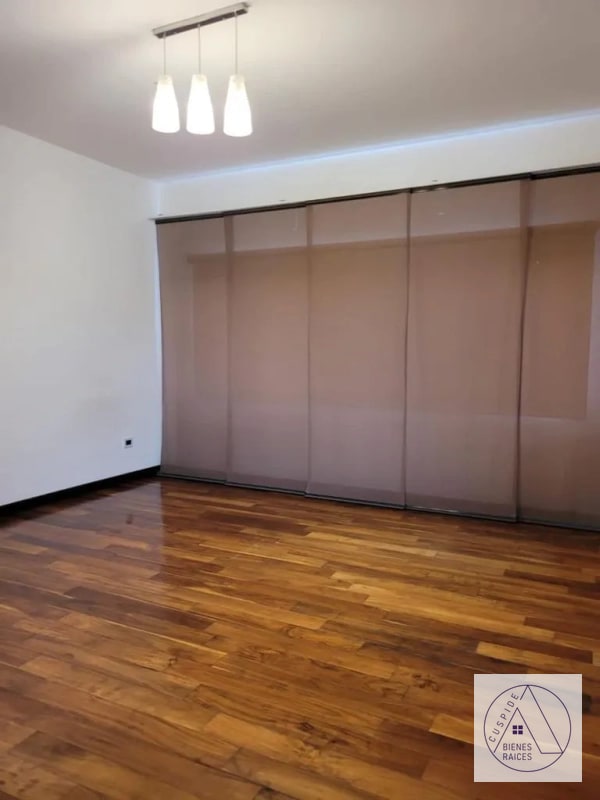 Zona 16 Las Cumbres Bella Residencia en Venta con ganas de hacer negocio. - 5