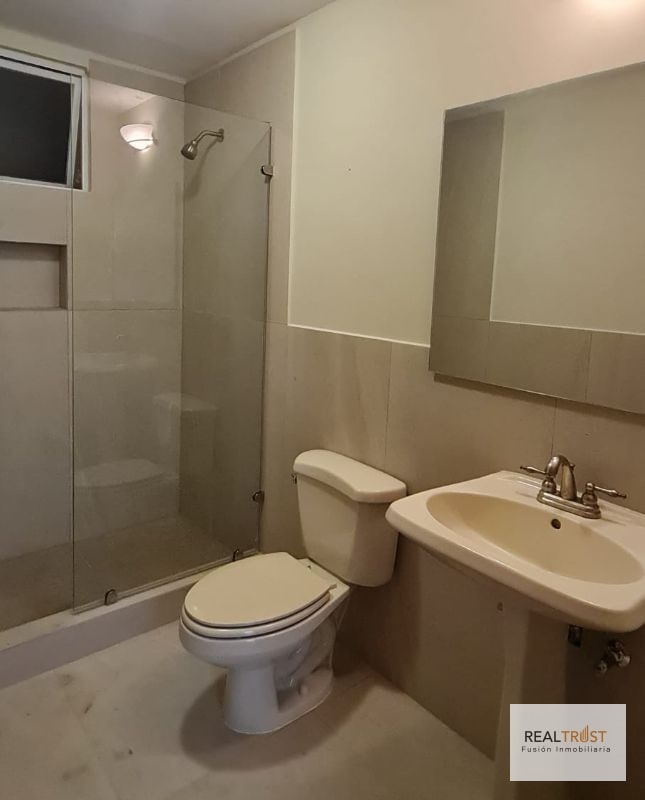 VENDO CASA EN PORTAL DEL BOSQUE KM. 22 CARRETERA AL SALVADOR - 3