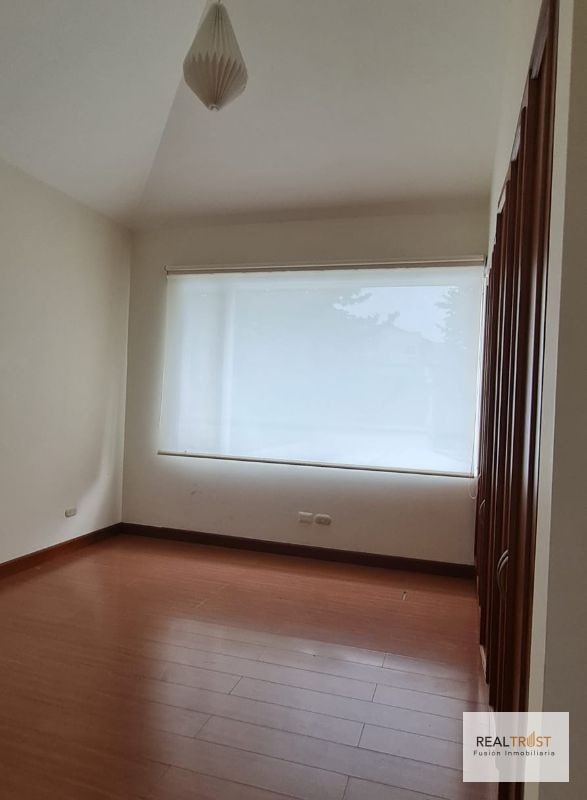 VENDO CASA EN PORTAL DEL BOSQUE KM. 22 CARRETERA AL SALVADOR - 14