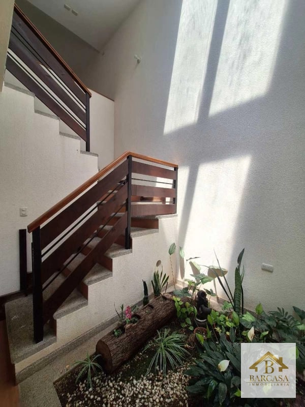 Se vende casa de esquina km 16.5 entrada por Olmeca, Carretera al Salvador - 8