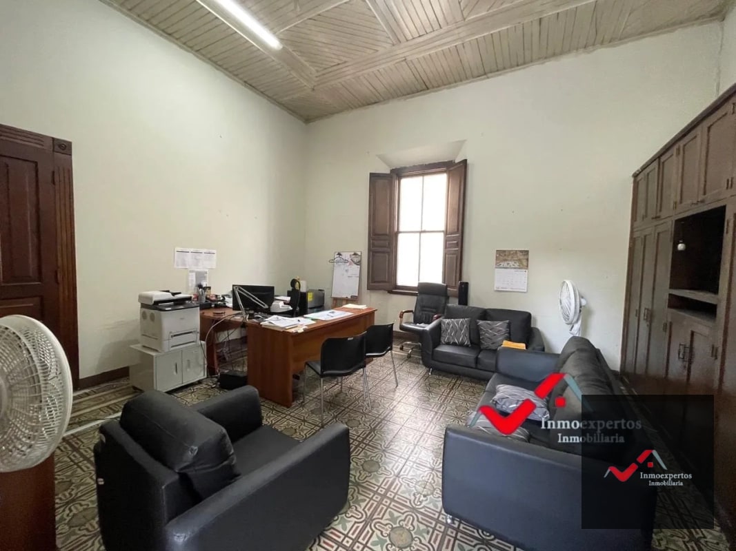 CASA EN VENTA ZONA 1 - 2