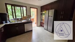 Zona 15 La Hondonada se vende casa grande — Casa en Venta en Zona 15, Guatemala, Ciudad — miniatura 10 de 10