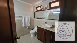 Zona 15 La Hondonada se vende casa grande — Casa en Venta en Zona 15, Guatemala, Ciudad — miniatura 8 de 10
