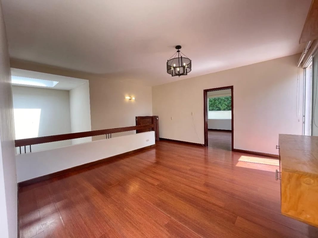 CASA T. HOUSE C/JARDIN Y PERGOLA - 3 HAB/ PORTAL DEL BOSQUE, K. 22.3 - 5