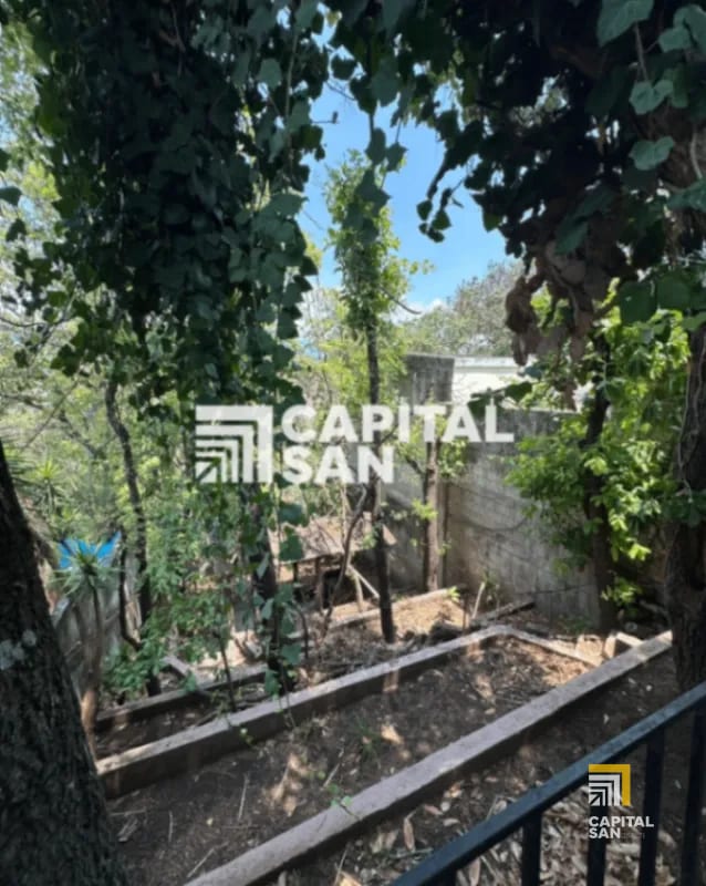 Casa en venta en San Cristóbal col Panorama de 6 habitaciones amplio jardín y apartamento independiente — Casa en Venta en *Otro / No especificar, Zona 8 Mixco, Guatemala, Ciudad — foto 3 de 11