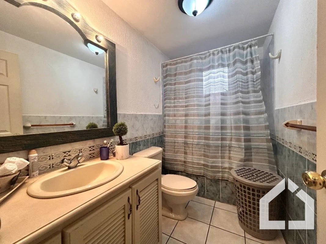 Casa en venta, Condominio La Laguna, Colonia Santa Rosalía, CAES - 7