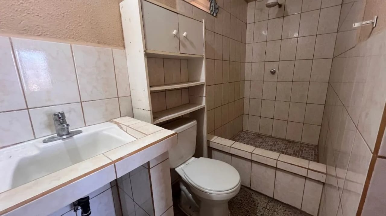 CASA EN VENTA EN PINARES DEL NORTE — Casa en Venta en Zona 17, Guatemala, Ciudad — foto 4 de 16
