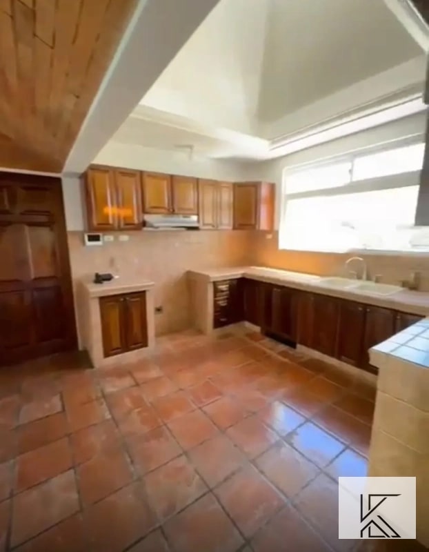 Hermosa Mansion en ALQUILER en Las Maravillas , Km 28 CAES - 12