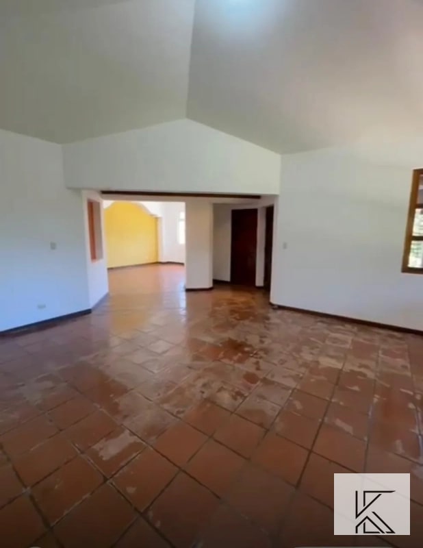 Hermosa Mansion en ALQUILER en Las Maravillas , Km 28 CAES - 7