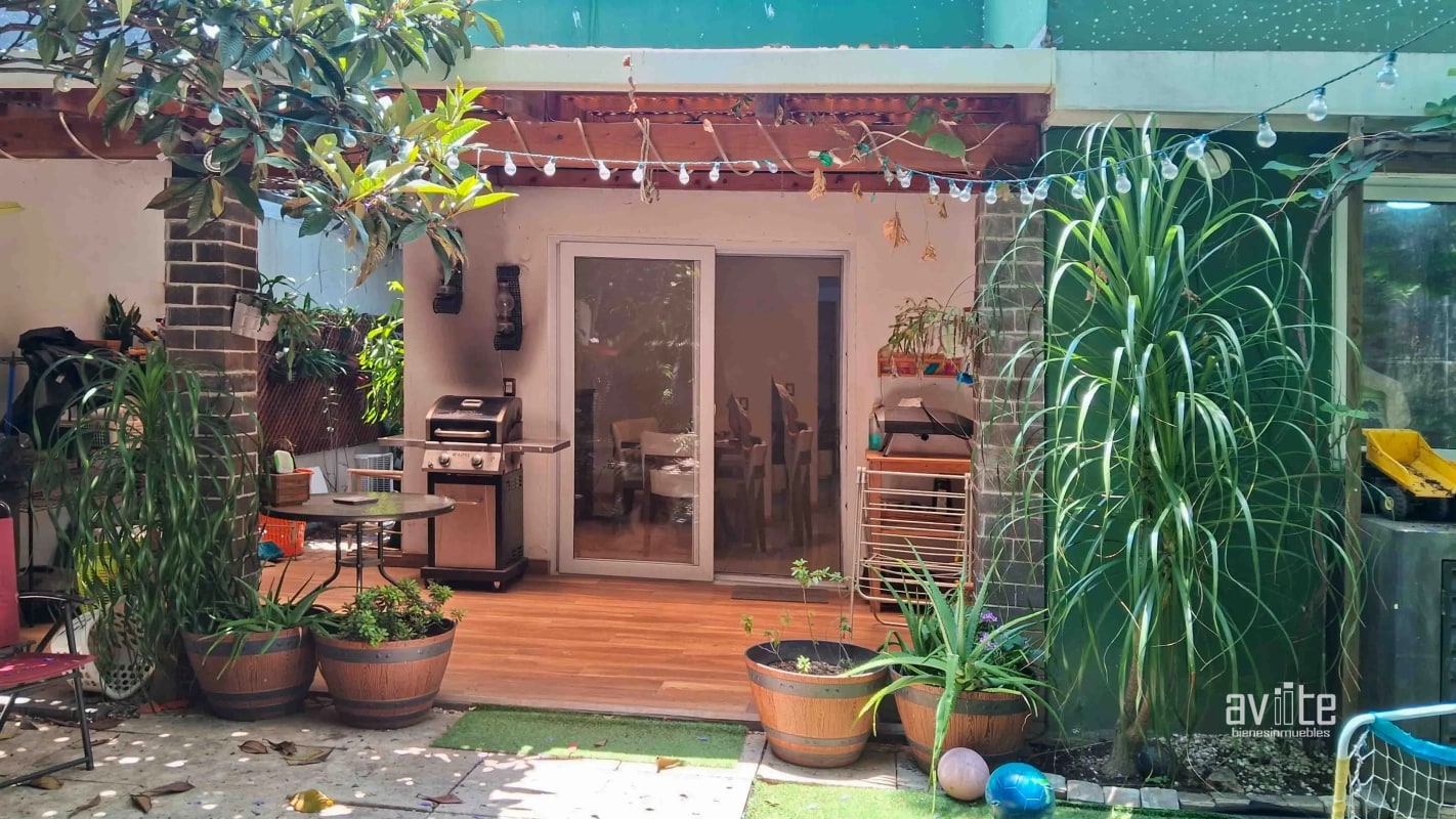 Valle del Sol,  casa de 3 habitaciones, con doble jardin   Q2,250,000.00 - 13