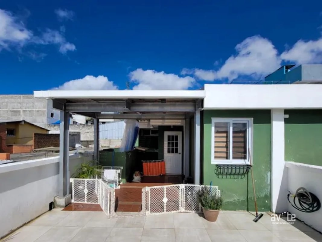 Valle del Sol, casa de 3 habitaciones, con doble jardin Q2,250,000.00 - 4