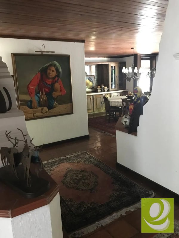 Casa grande en venta en zona 16 de un nivel - 6