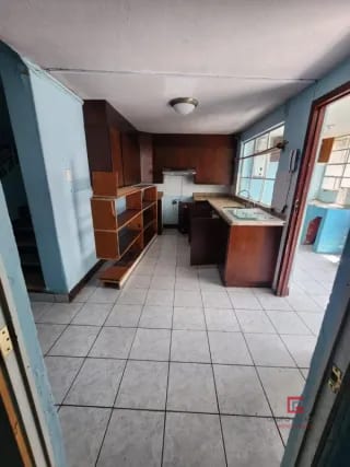 Renta de amplia casa ideal para oficina — Casa en Alquiler en Ciudad Nueva, Zona 2, Guatemala, Ciudad — miniatura 11 de 16