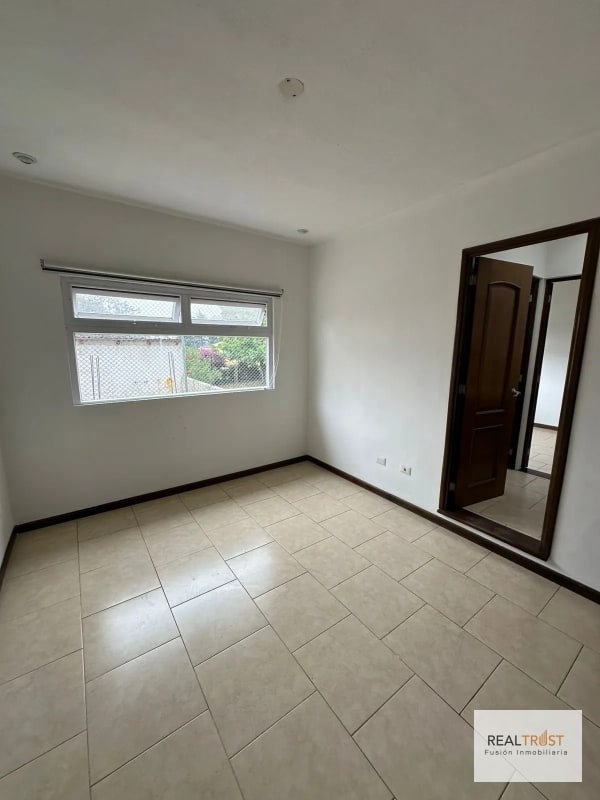 CASA EN VENTA BOUGANVILIAS DE ARRAZOLA - 4