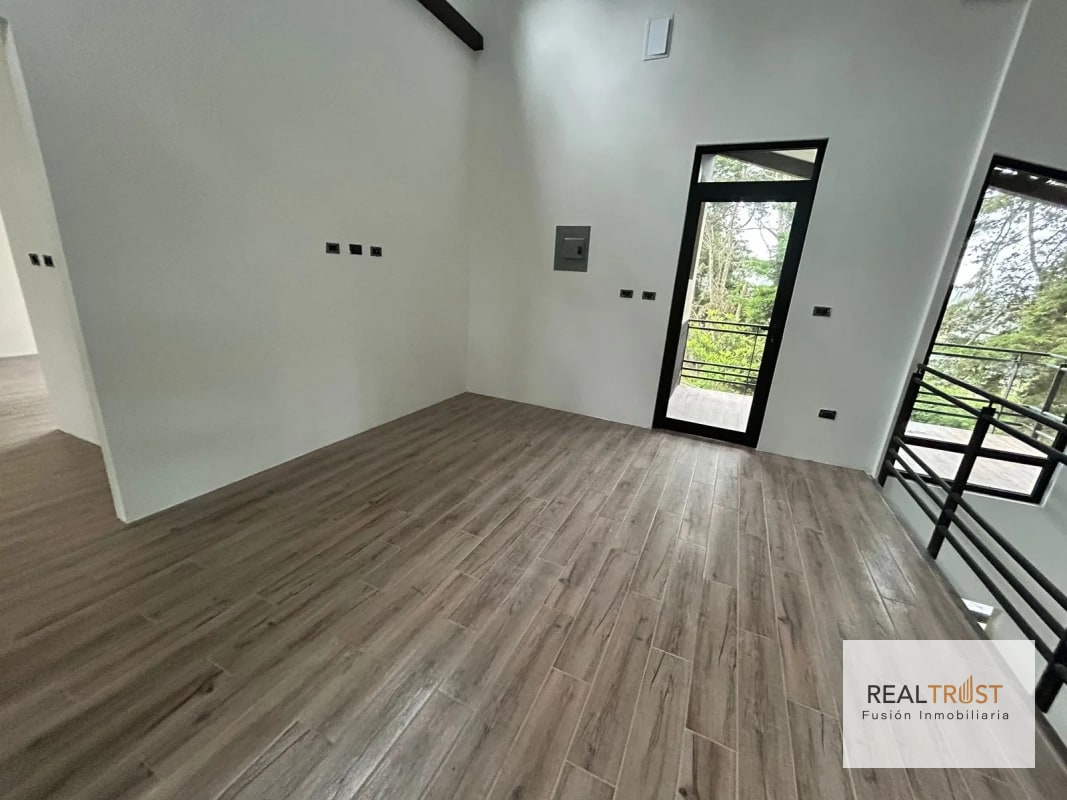 CASA NUEVA EN VENTA CONDOMINIO SAN ANTONIO KM 17 - 6