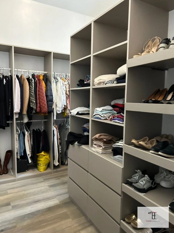 Vendo casa en Santa Rosalia Km 12.5 CAES con acceso por zona 16 - 5
