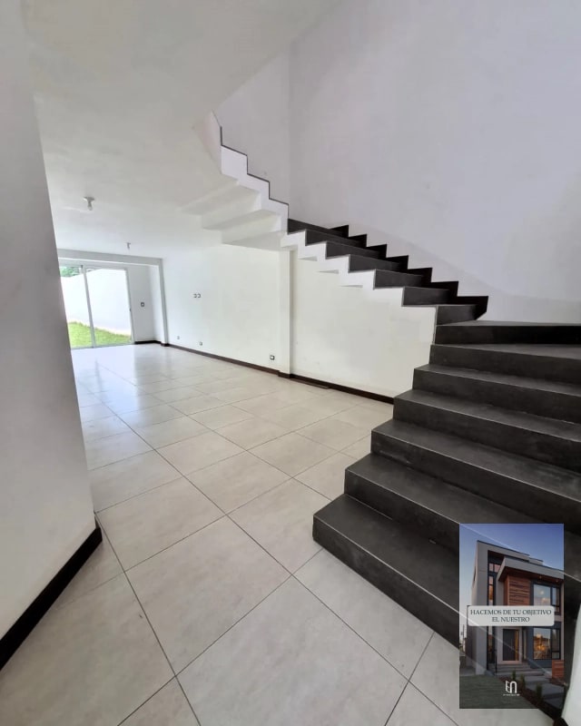 VENDO CASA EN ZONA 16, KANAJUYU - 3