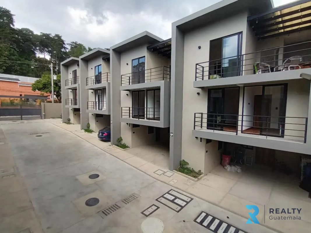 VENDO/RENTO CASA ZONA 16 PARA ESTRENAR!! - 2