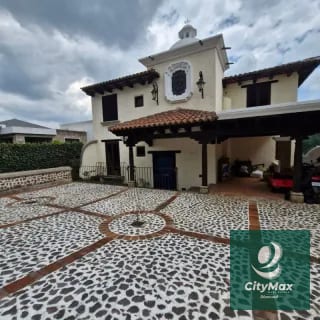 Casa en Venta en km 20.5 Carretera a Fraijanes — Casa en Venta en La Foresta, Carretera a El Salvador, Guatemala, Ciudad — miniatura 1 de 17