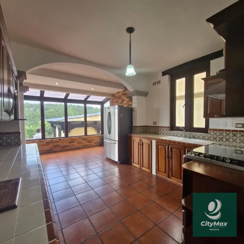Casa en Venta en km 20.5 Carretera a Fraijanes — Casa en Venta en La Foresta, Carretera a El Salvador, Guatemala, Ciudad — foto 7 de 17