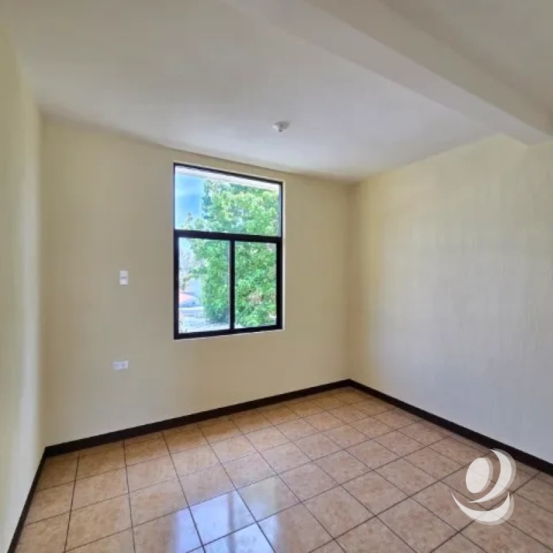 Casa en Venta Pinares de San Cristóbal, Zona 8 de Mixco - 4
