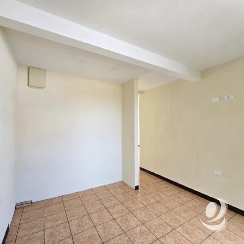 Casa en Venta Pinares de San Cristóbal, Zona 8 de Mixco - 2
