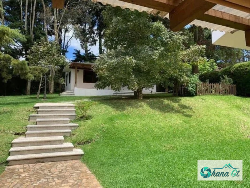 CASA EN VENTA, KM 16.5 CARRETERA A EL SALVADOR COND. SAN FRANCISCO JAVIER - 1