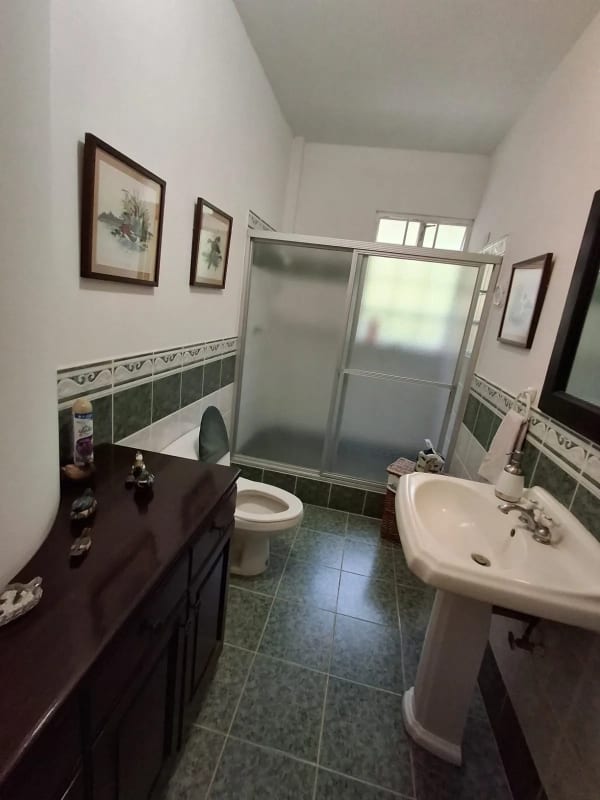 Casa en Venta - Tronco 2  EL ENCINAL Zona 7 Mixco — Casa en Venta en El Encinal, Zona 7 Mixco, Guatemala, Ciudad — foto 5 de 15