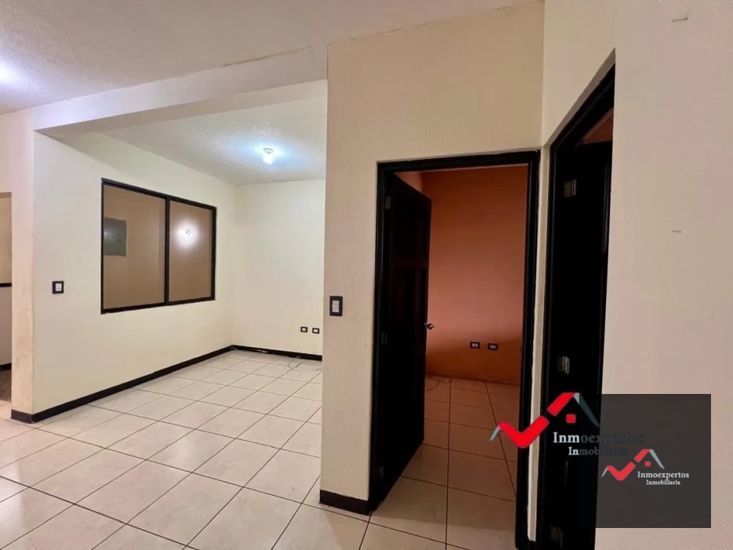 CASA EN VENTA SAN CRISTOBAL, ZONA 8 MIXCO - 9