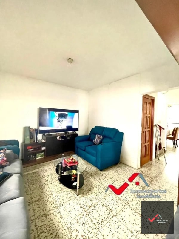 Casa en Venta San Cristóbal, Zona 8 de Mixco – Sector B1! - 2