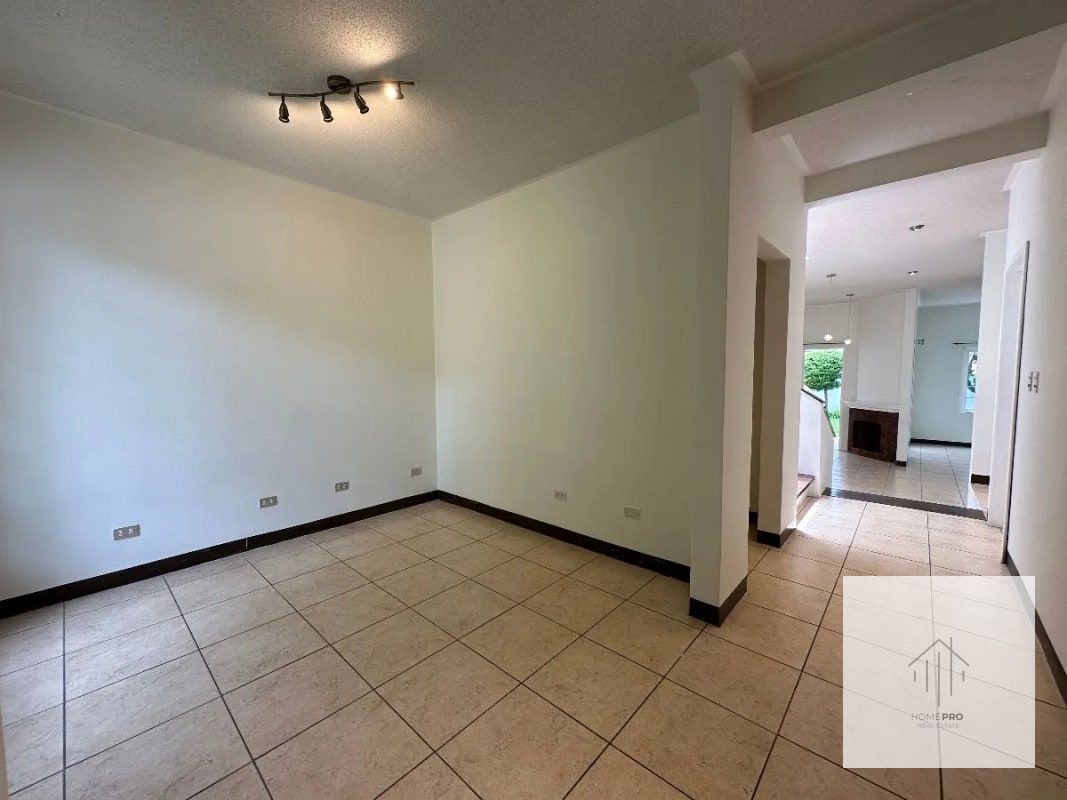 Casa en Venta en Fraijanes - 12