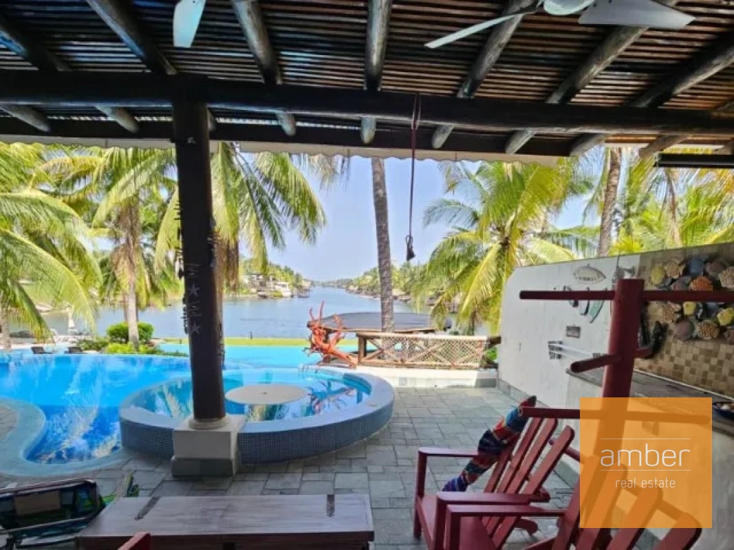 Villa en Marina del Sur, Puerto San José - 1