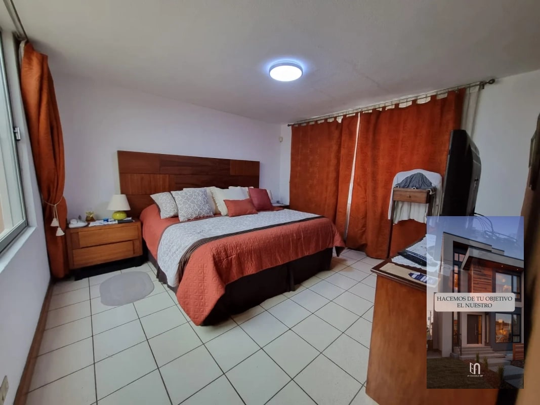 VENDO CASA EN ZONA 15 VISTA HERMOSA 3 - 3