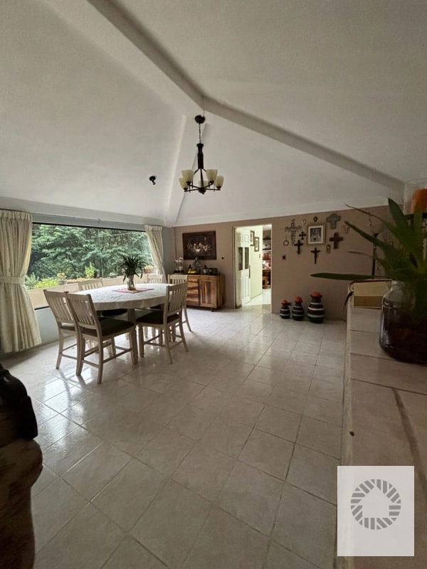 VENDO CASA AMPLIA EN ENCINAL, ZONA 7 - 12