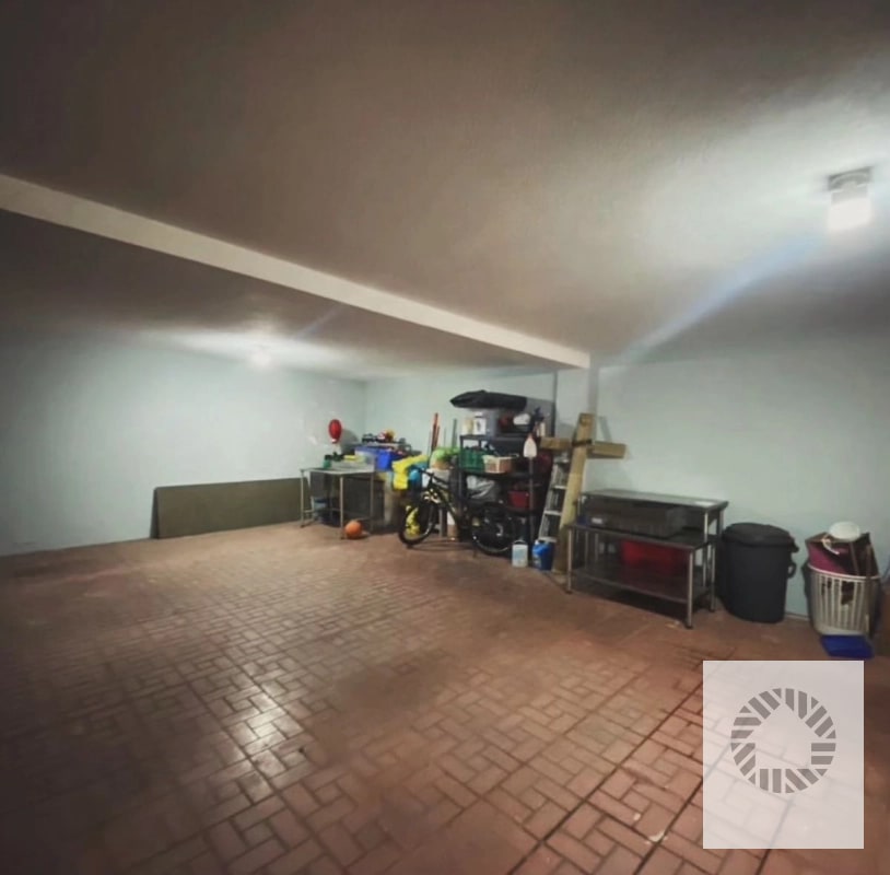 VENDO CASA AMPLIA EN ENCINAL, ZONA 7 - 8