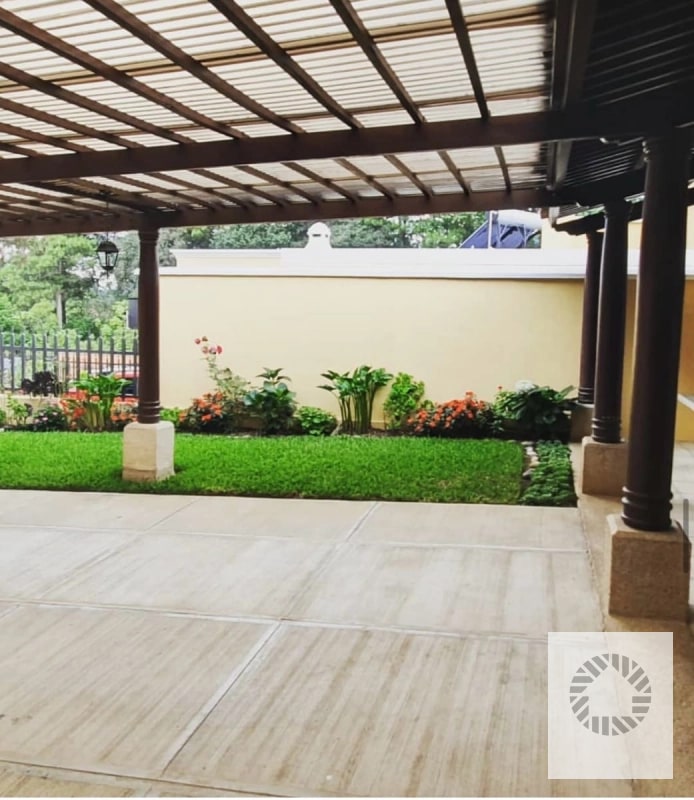 VENDO CASA EN CONDOMINIO LA HACIENDA, SAN LUCAS SACATEPEQUEZ - 11