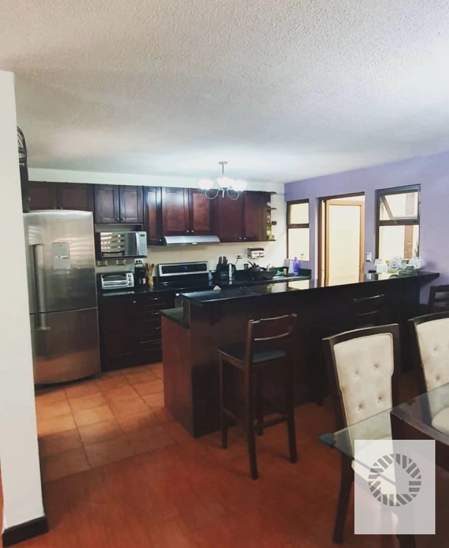 VENDO CASA EN CONDOMINIO LA HACIENDA, SAN LUCAS SACATEPEQUEZ - 8