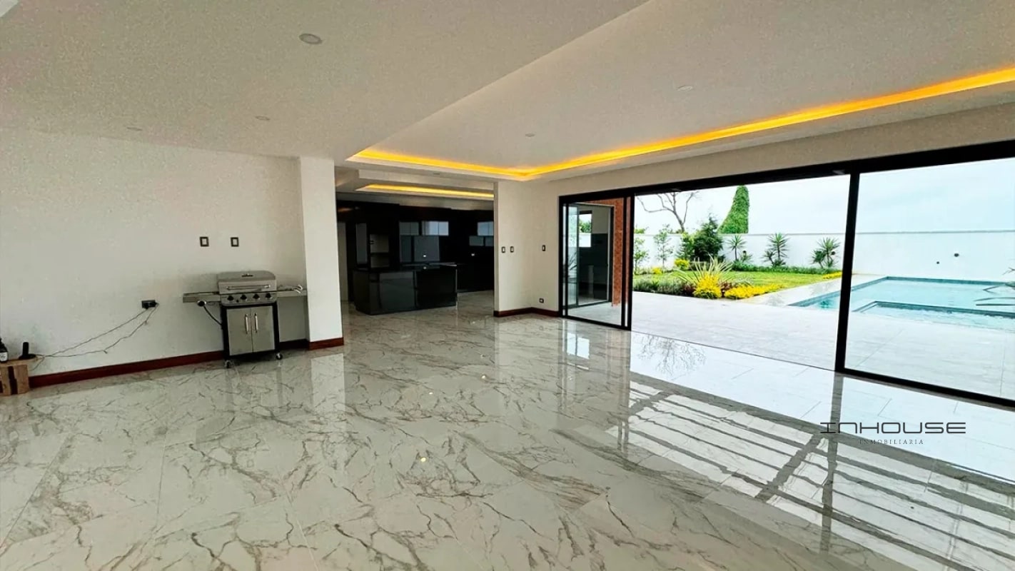 CASA EN VENTA CARRETERA EL SALVADOR, MONTE PINASCO - 9
