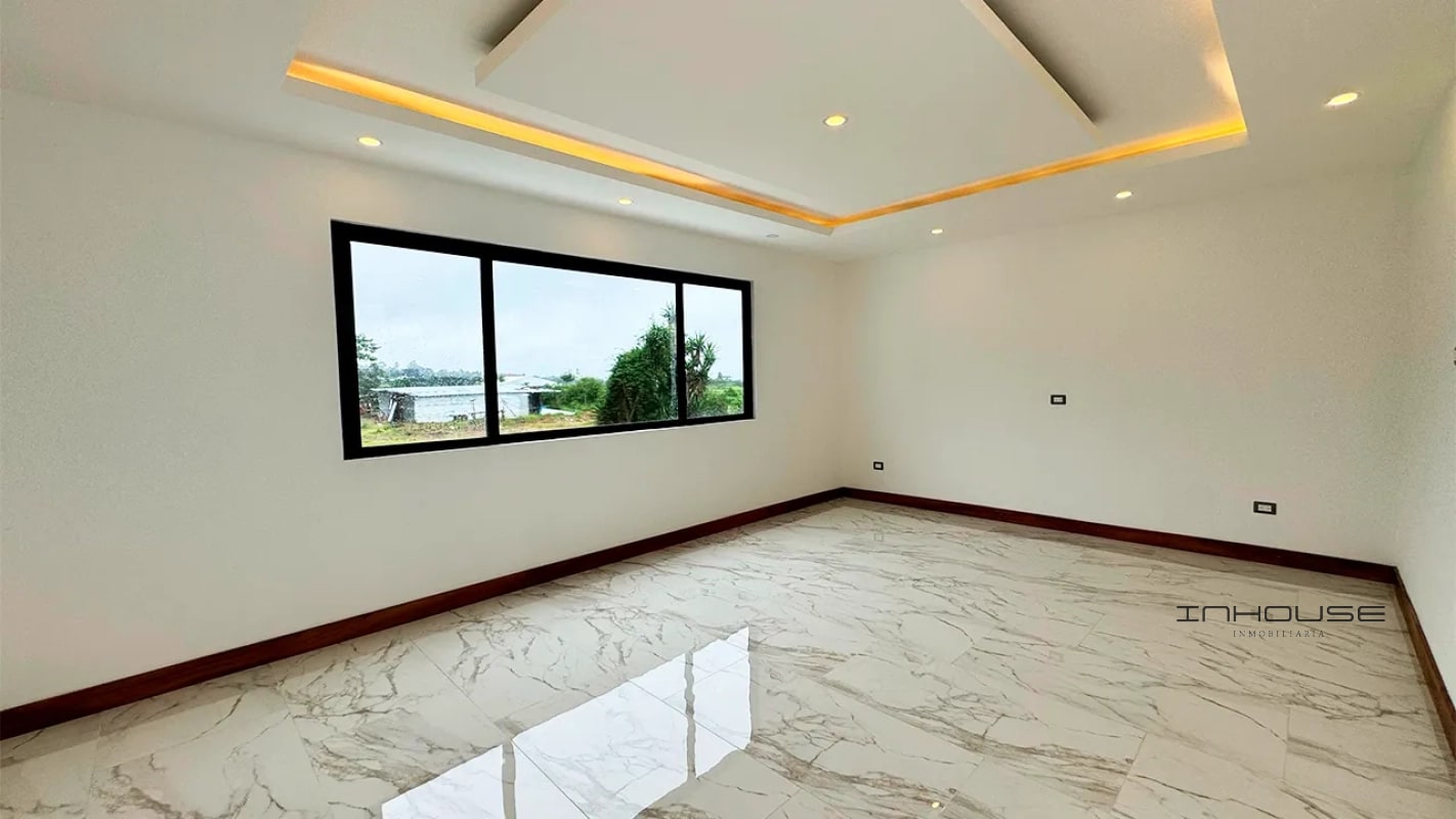 CASA EN VENTA  CARRETERA EL SALVADOR, MONTE PINASCO - 3