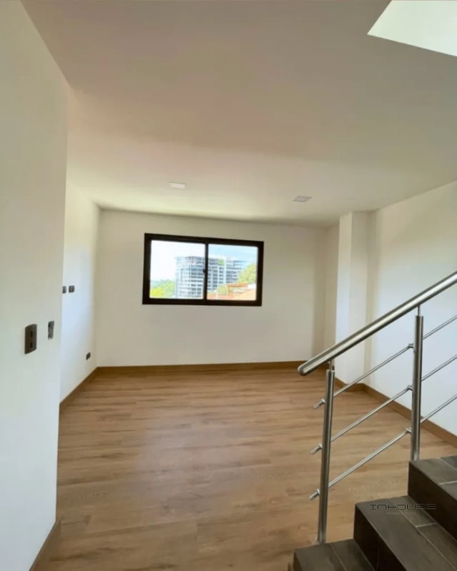 CASA EN VENTA ZONA 15 PARA ESTRENAR  ALTOS DE VISTA HERMOSA. - 9