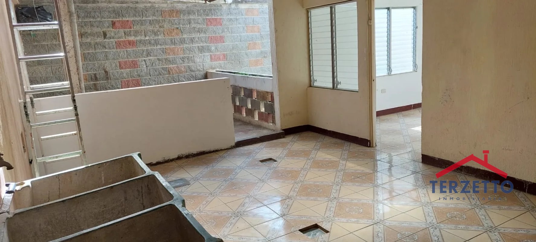 Casa con uso comercial Z16 - 6