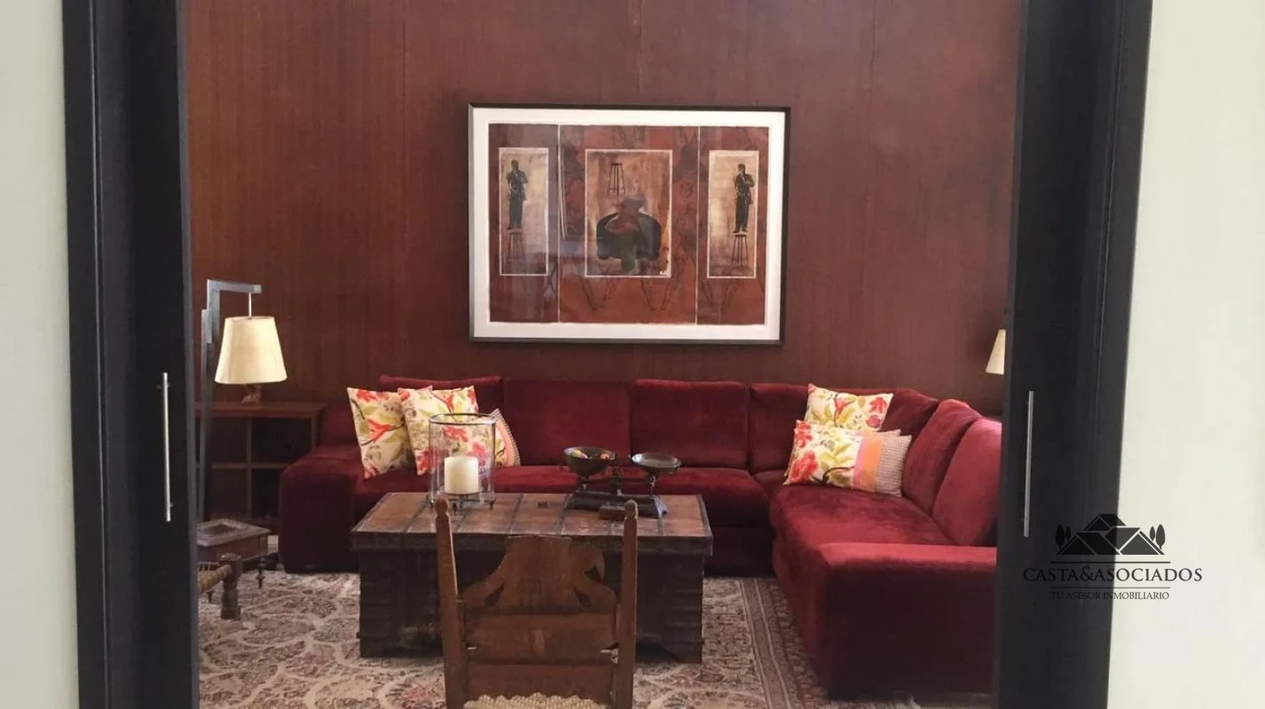 CASA EN VENTA EN ZONA 16 - 12