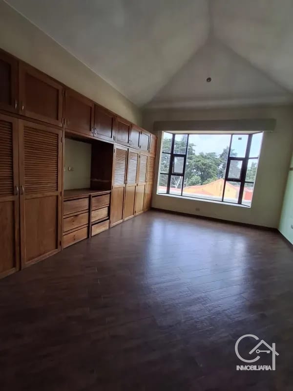 Casa grande en venta - TERRAVISTA Km 16.5 Carretera a El Salvador — Casa en Venta en Terravista, Carretera a El Salvador, Guatemala, Ciudad — foto 8 de 13