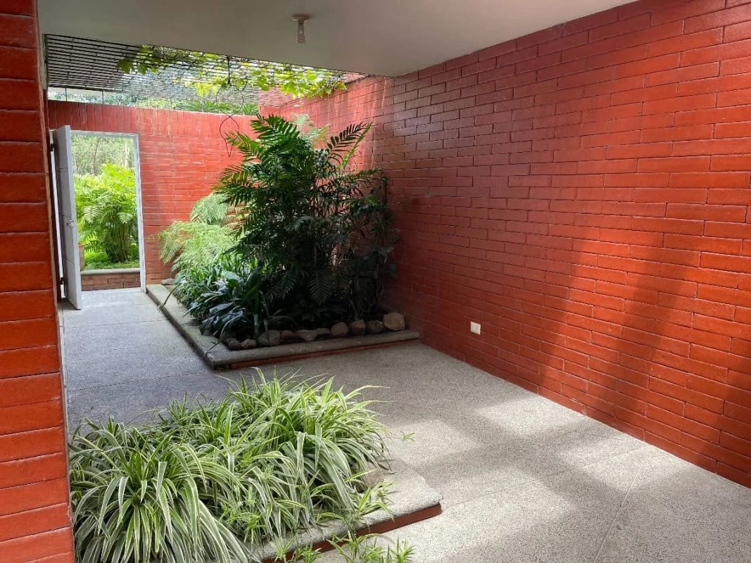 SE RENTA LINDA CASA EN UBICACIÓN PRIVILEGIADA - SAN RAFAEL 2 — Casa en Alquiler en San Rafael, Santa Catarina Pinula, Guatemala, Ciudad — foto 17 de 17