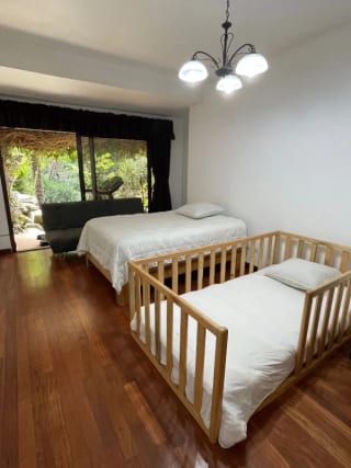 SE RENTA LINDA CASA EN UBICACIÓN PRIVILEGIADA - SAN RAFAEL 2 — Casa en Alquiler en San Rafael, Santa Catarina Pinula, Guatemala, Ciudad — miniatura 9 de 17