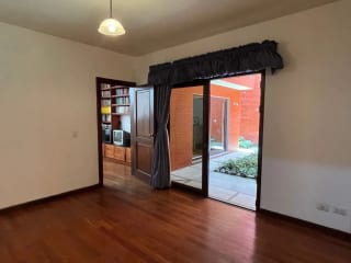 SE RENTA LINDA CASA EN UBICACIÓN PRIVILEGIADA - SAN RAFAEL 2 — Casa en Alquiler en San Rafael, Santa Catarina Pinula, Guatemala, Ciudad — miniatura 6 de 17