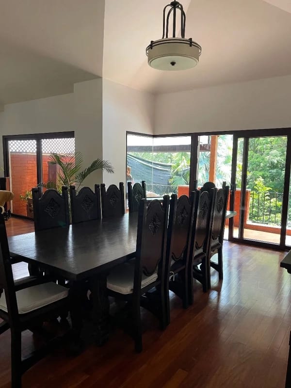 SE RENTA LINDA CASA EN UBICACIÓN PRIVILEGIADA - SAN RAFAEL 2 — Casa en Alquiler en San Rafael, Santa Catarina Pinula, Guatemala, Ciudad — foto 3 de 17