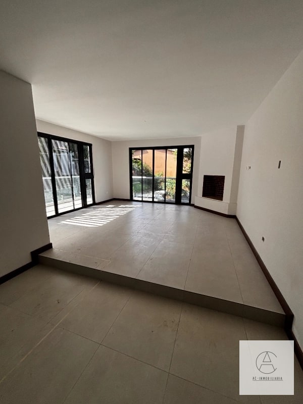 CASA EN RENTA EN SANTA CATARINA PINULA - 3