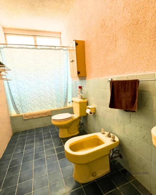 CASA EN VENTA EN SAN CRISTOBAL CON PISCINA SECTOR B7 - 8